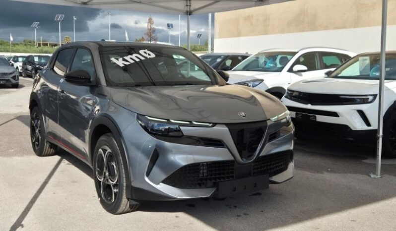 
								Alfa Romeo JUNIOR HYBRID eDCT6 SPECIALE 2025 completo									