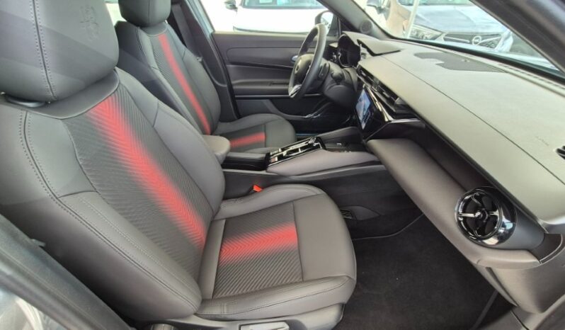 
								Alfa Romeo JUNIOR HYBRID eDCT6 SPECIALE 2025 completo									