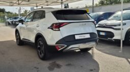 
										Kia SPORTAGE MHEV BUSINESS 2024 completo									