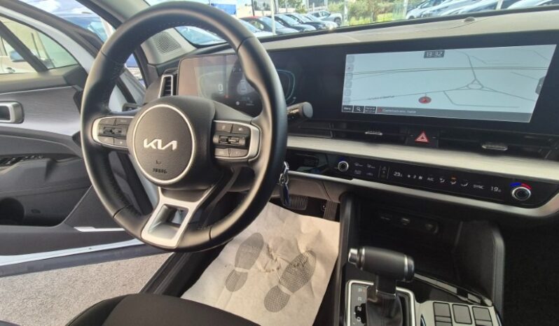 
								Kia SPORTAGE MHEV BUSINESS 2024 completo									