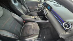 
										Mercedes A 180D PREMIUM (AMG) 2019 completo									