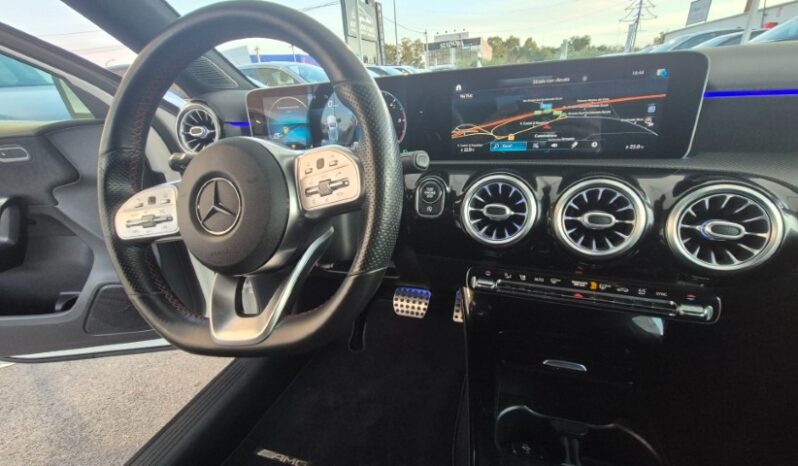 
								Mercedes A 180D PREMIUM (AMG) 2019 completo									