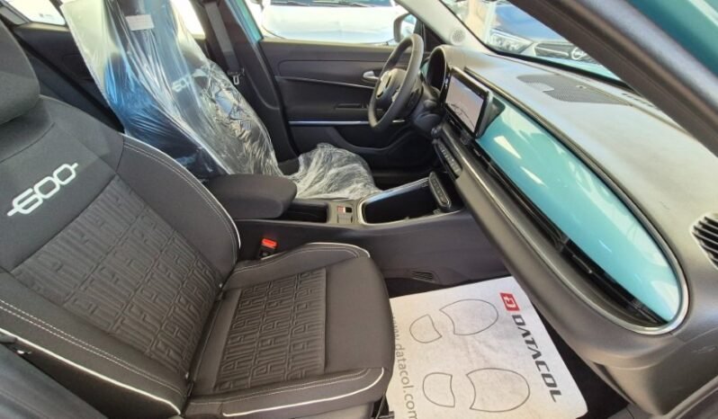 
								Fiat 600 DCT HYBRID PACK COMFORT/STYLE 2025 completo									