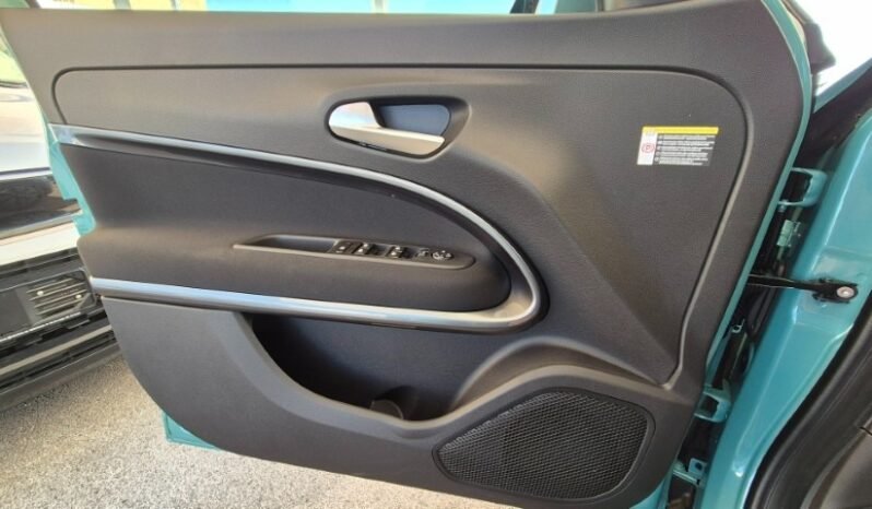 
								Fiat 600 DCT HYBRID PACK COMFORT/STYLE 2025 completo									