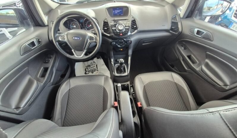 
								Ford ECOSPORT TDCI TITANIUM 2017 completo									