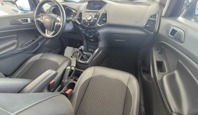 
								Ford ECOSPORT TDCI TITANIUM 2017 completo									