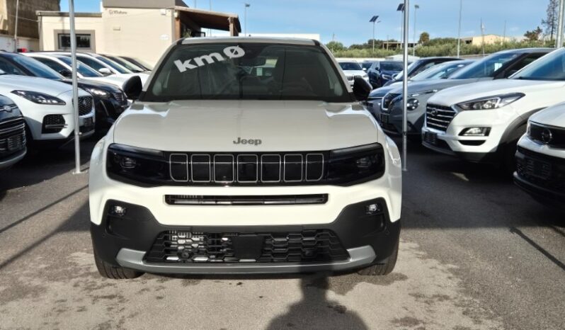 
								Jeep AVENGER SUMMIT 2024 completo									