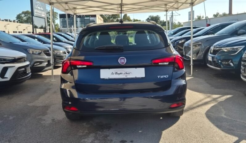 
								Fiat TIPO MJT SW LOUNGE 2018 completo									