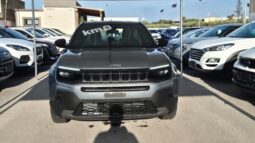 
										Jeep AVENGER LONGITUDE 2025 completo									