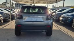 
										Jeep AVENGER LONGITUDE 2025 completo									