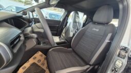 
										Jeep AVENGER LONGITUDE 2025 completo									