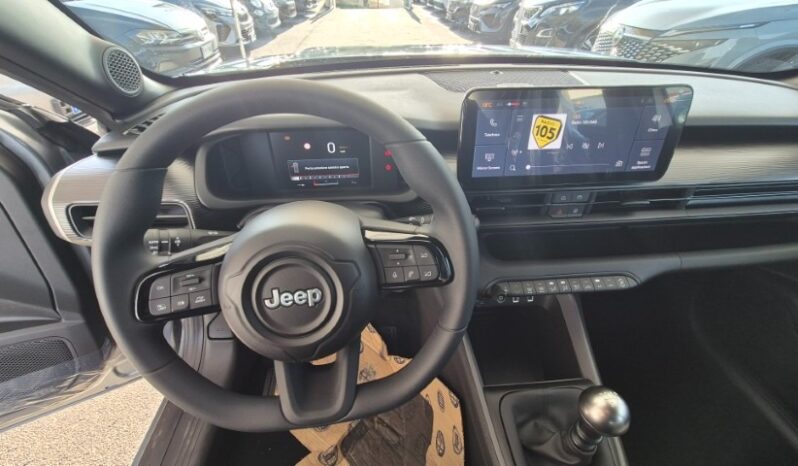 
								Jeep AVENGER LONGITUDE 2025 completo									