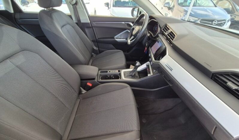 
								Audi Q3 35 TDI QUATTRO S-TRONIC BUSINESS 2020 completo									