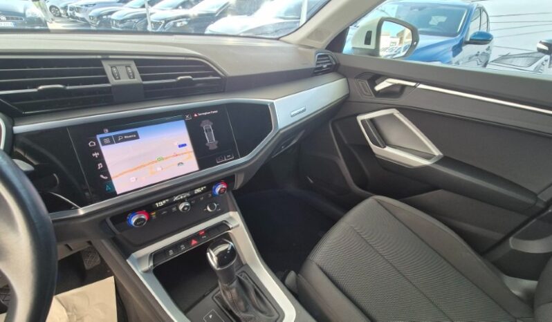 
								Audi Q3 35 TDI QUATTRO S-TRONIC BUSINESS 2020 completo									