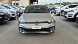 
										Volkswagen GOLF VIII TDI LIFE 2022 completo									