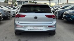 
										Volkswagen GOLF VIII TDI LIFE 2022 completo									