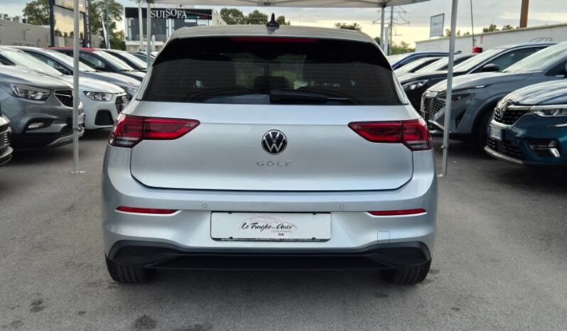 
								Volkswagen GOLF VIII TDI LIFE 2022 completo									