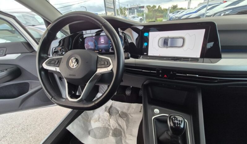 
								Volkswagen GOLF VIII TDI LIFE 2022 completo									