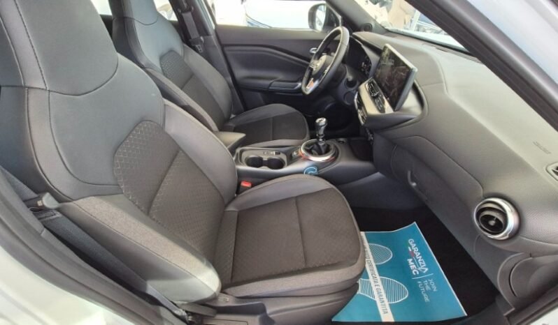 
								Nissan JUKE DIG-T N-CONNECTA 2025 completo									