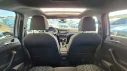 
										Volkswagen TAIGO TSI R-LINE (TETTUCCIO APRIBILE) 2022 completo									