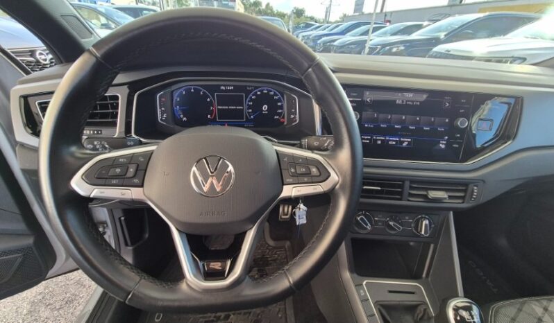 
								Volkswagen TAIGO TSI R-LINE (TETTUCCIO APRIBILE) 2022 completo									