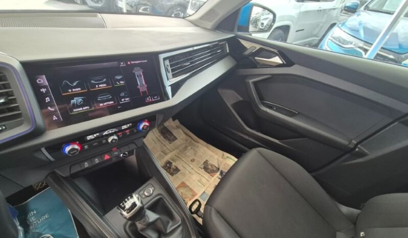 
								Audi A1 SPB TFSI S-LINE 2019 completo									