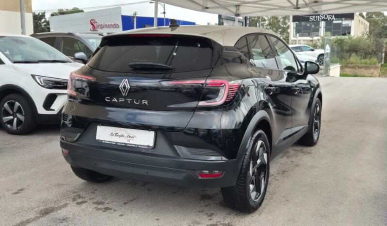 
								Renault CAPTUR TCE TECHNO 2025 completo									