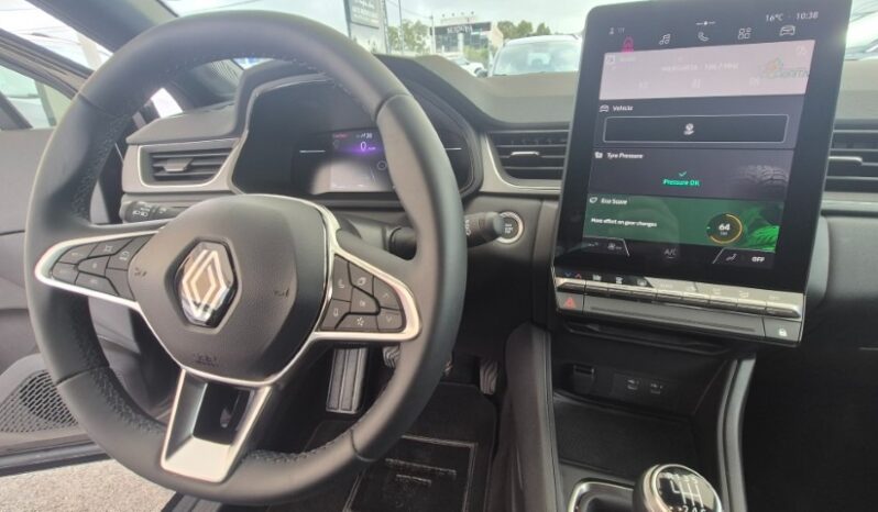 
								Renault CAPTUR TCE TECHNO 2025 completo									