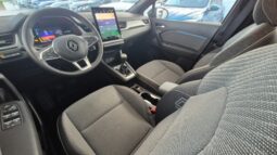 
										Renault CAPTUR TCE TECHNO 2025 completo									