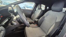 
										Renault CAPTUR TCE TECHNO 2025 completo									