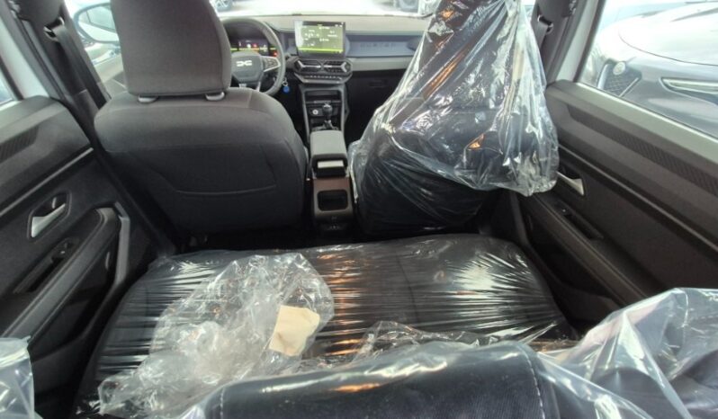 
								Dacia DUSTER TCE EXPRESSION 2025 completo									