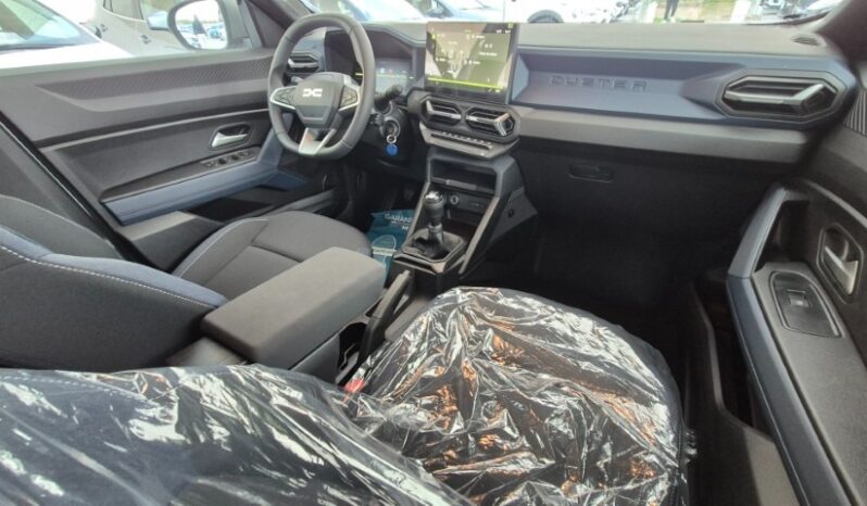 
								Dacia DUSTER TCE EXPRESSION 2025 completo									