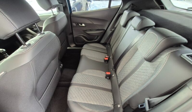 
								Peugeot 2008 ALLURE 2025 completo									