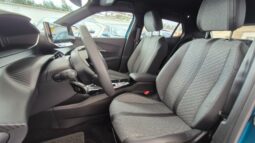 
										Peugeot 2008 ALLURE 2025 completo									