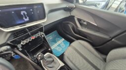 
										Peugeot 2008 ALLURE 2025 completo									