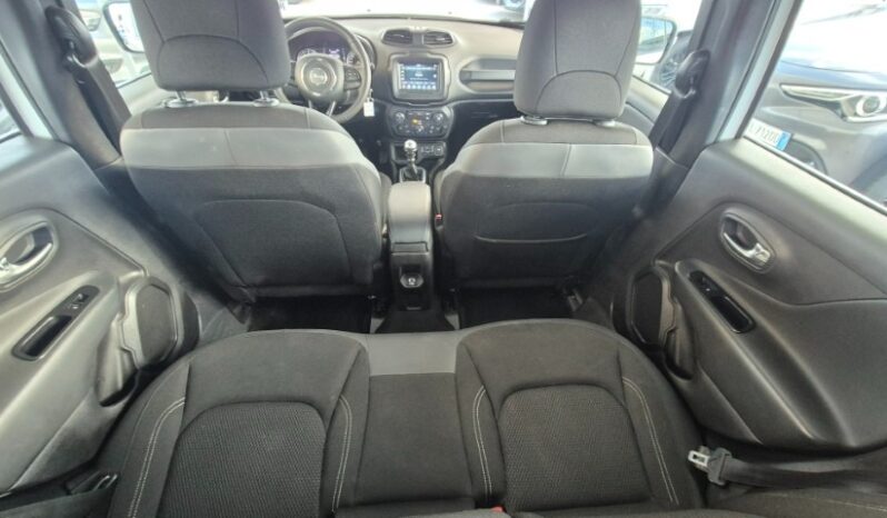 
								Jeep RENEGADE T3 NIGHT EAGLE 2022 completo									