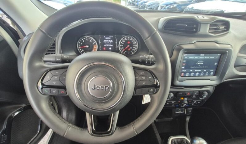 
								Jeep RENEGADE T3 NIGHT EAGLE 2022 completo									