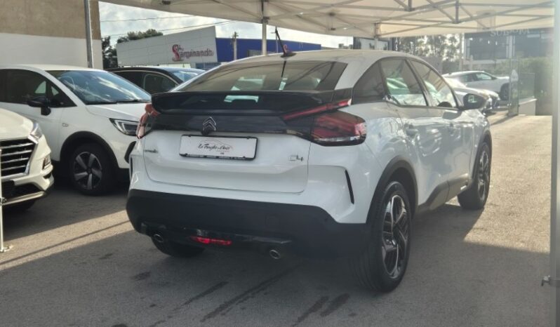 
								Citroen C4 PURETECH MAX 2024 completo									