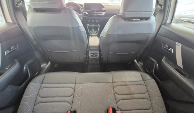 
								Citroen C4 PURETECH MAX 2024 completo									