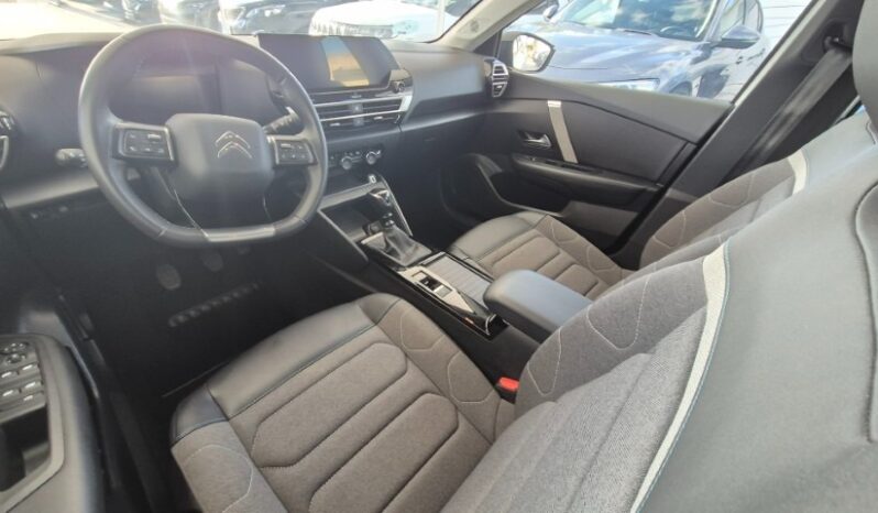 
								Citroen C4 PURETECH MAX 2024 completo									