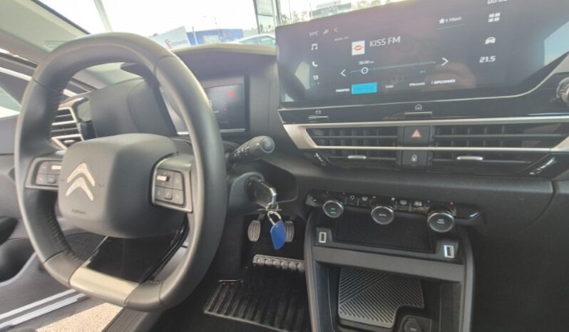 
								Citroen C4 PURETECH MAX 2024 completo									