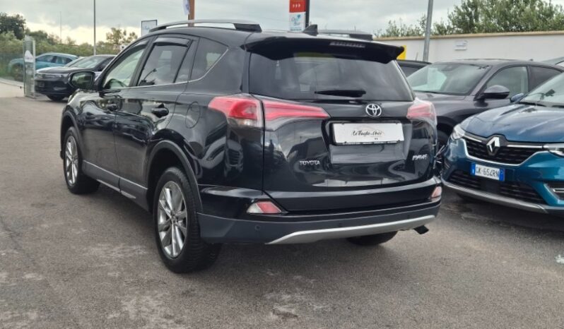 
								Toyota RAV4 2WD LOUNGE 2017 completo									