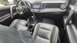 
										Toyota RAV4 2WD LOUNGE 2017 completo									