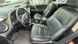 
										Toyota RAV4 2WD LOUNGE 2017 completo									