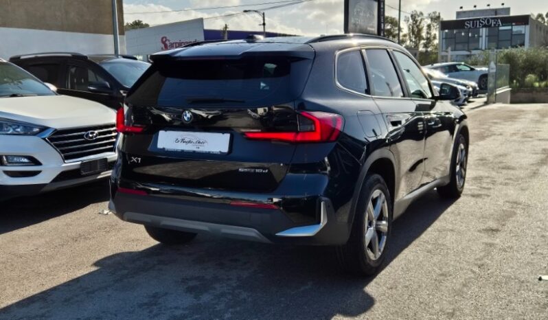 
								BMW x1 SDRIVE 18D 2023 completo									