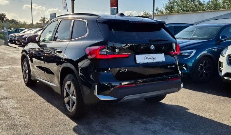 
								BMW x1 SDRIVE 18D 2023 completo									