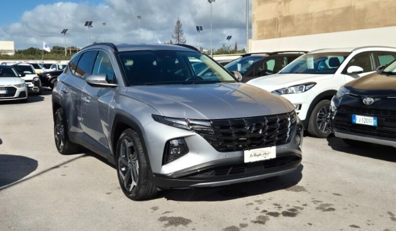 
								Hyundai TUCSON CRDI 48V EXELLENCE 2022 completo									