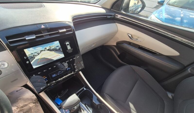 
								Hyundai TUCSON CRDI 48V EXELLENCE 2022 completo									