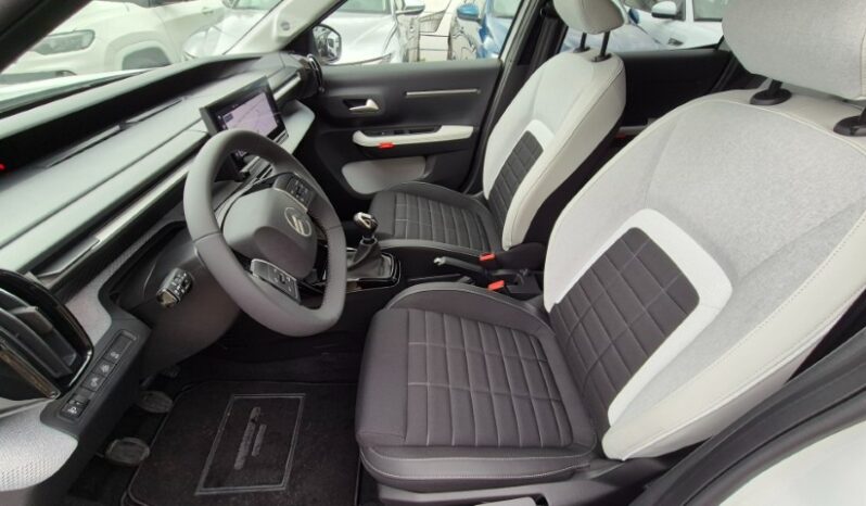 
								Citroen C3 MAX (B-COLOR) 2025 completo									