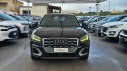
										Audi Q2 TDI QUATTRO S-TRONIC 2017 completo									